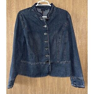 XL  Women's Denim Jean Jacket with Button Front  And Lace Details